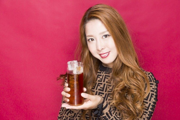 最新は鼻を“低く”した？伝説のキャバ嬢エンリケ　整形まとめ